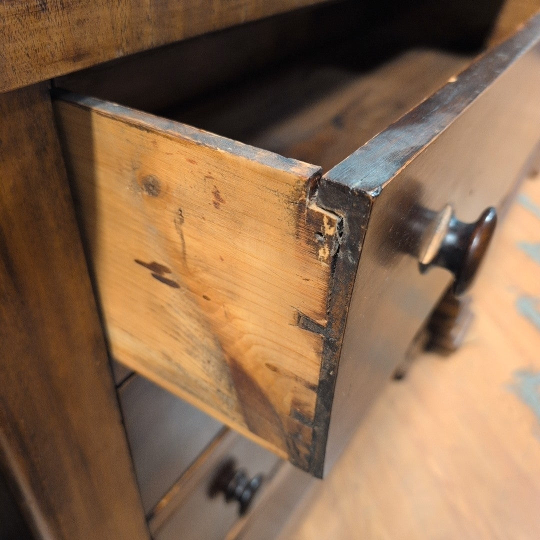 ANTIQUE 4 DRAWER DRESSER