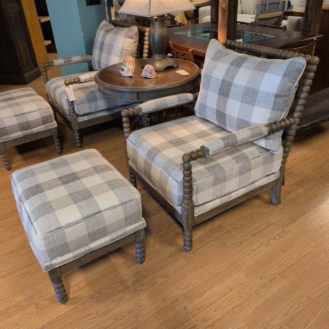 Leilani Accent Chair w/Ottoman