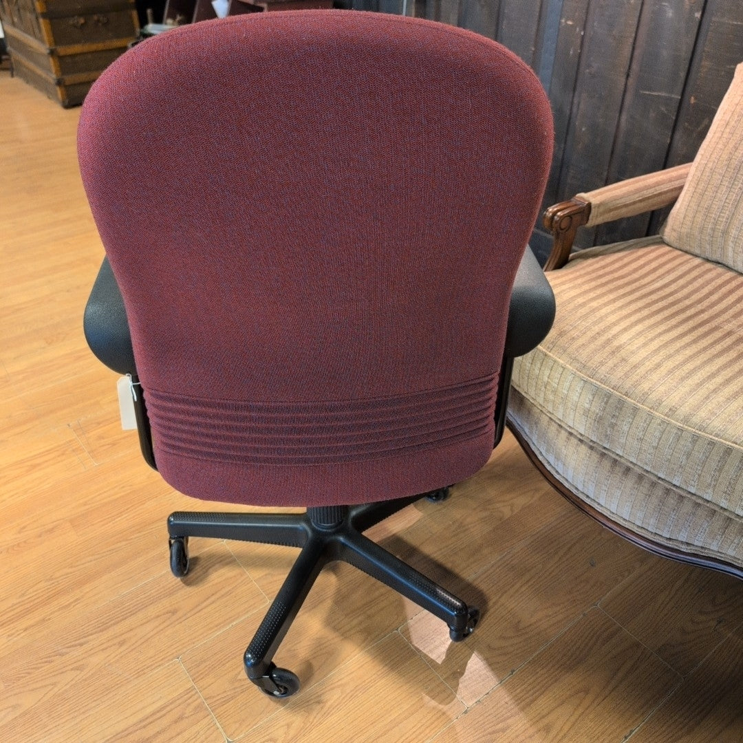 Krueger Red Rolling Office Chair