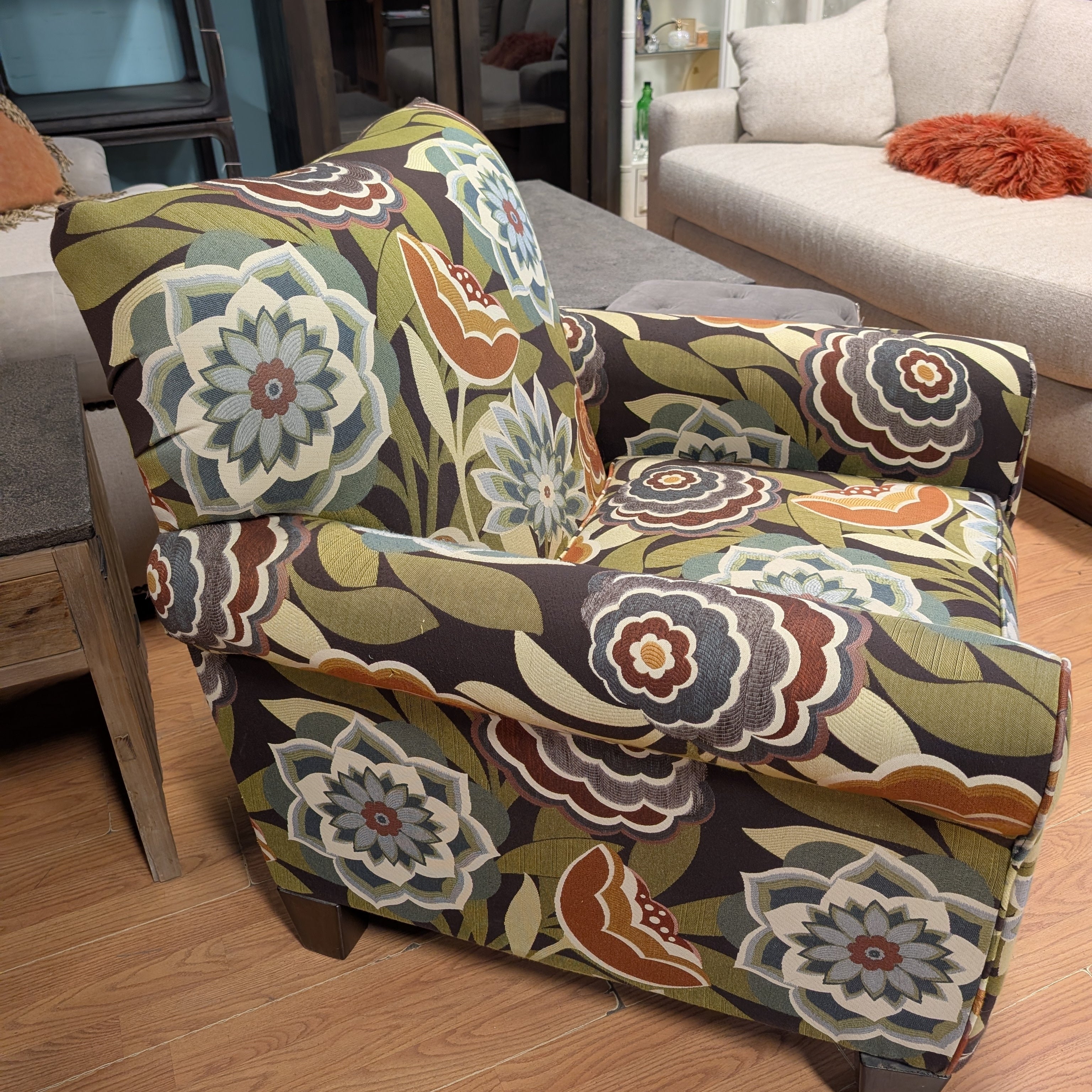 Ashley Ballari Colorful Access Chair
